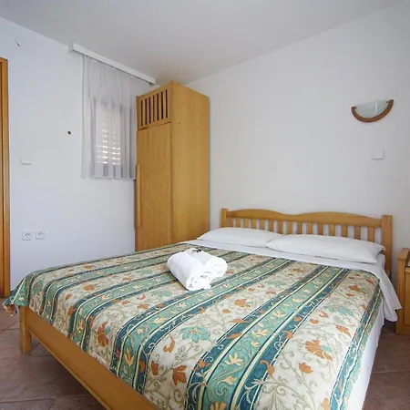 Apartmán And Degra