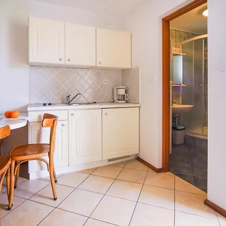 And Degra Apartman *