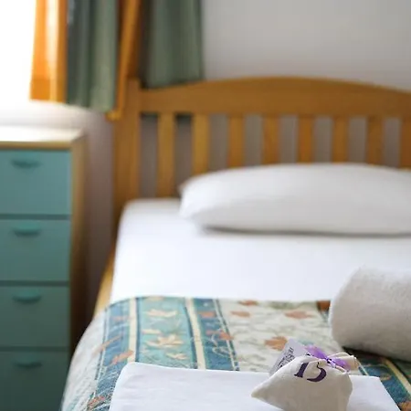 And Degra Lägenhet *