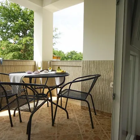 Apartment And Degra Umag