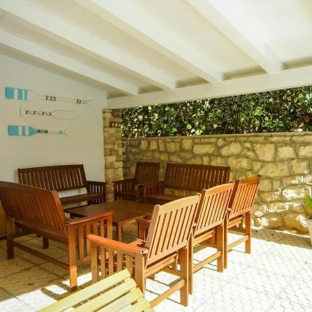 Apartment And Degra
